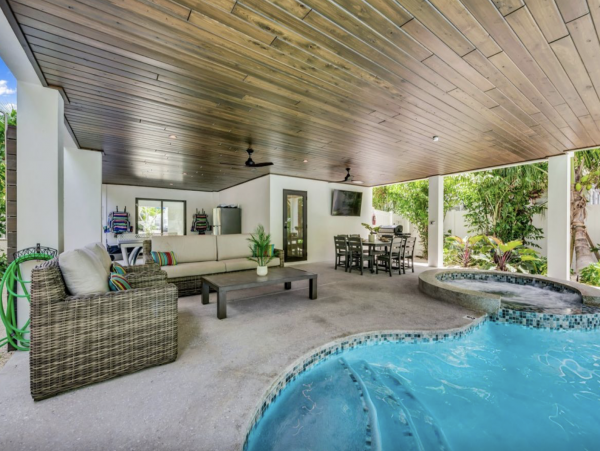 Lido Key Luxury Vacation Rental - Sarasota Gulf Coast Villa